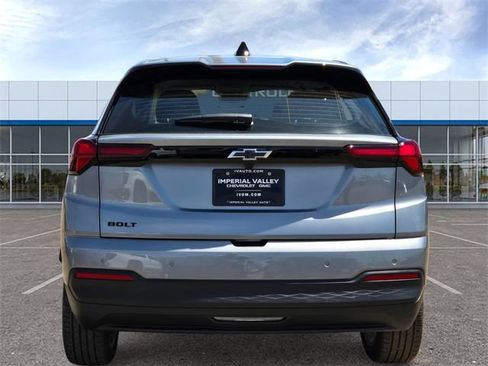 New 2027 Chevrolet Bolt LT w/ Comfort Package FWD image 6