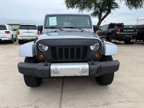 Used 2013 Jeep Wrangler Sahara w/ Connectivity Group AWD/4WD image 2