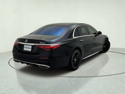 Certified 2026 Mercedes-Benz S 580 4MATIC Sedan image 9