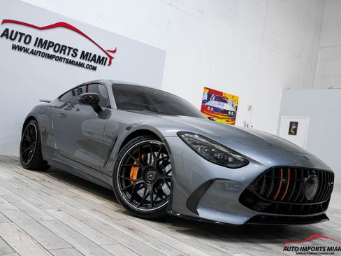 Used 2025 Mercedes-Benz AMG GT 63 image 30