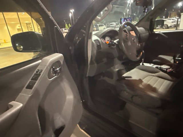 Used 2016 Nissan Frontier Desert Runner RWD image 6