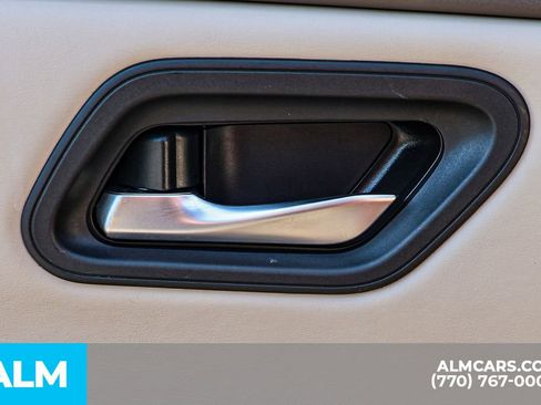 Used 2025 Nissan Rogue SV FWD image 53