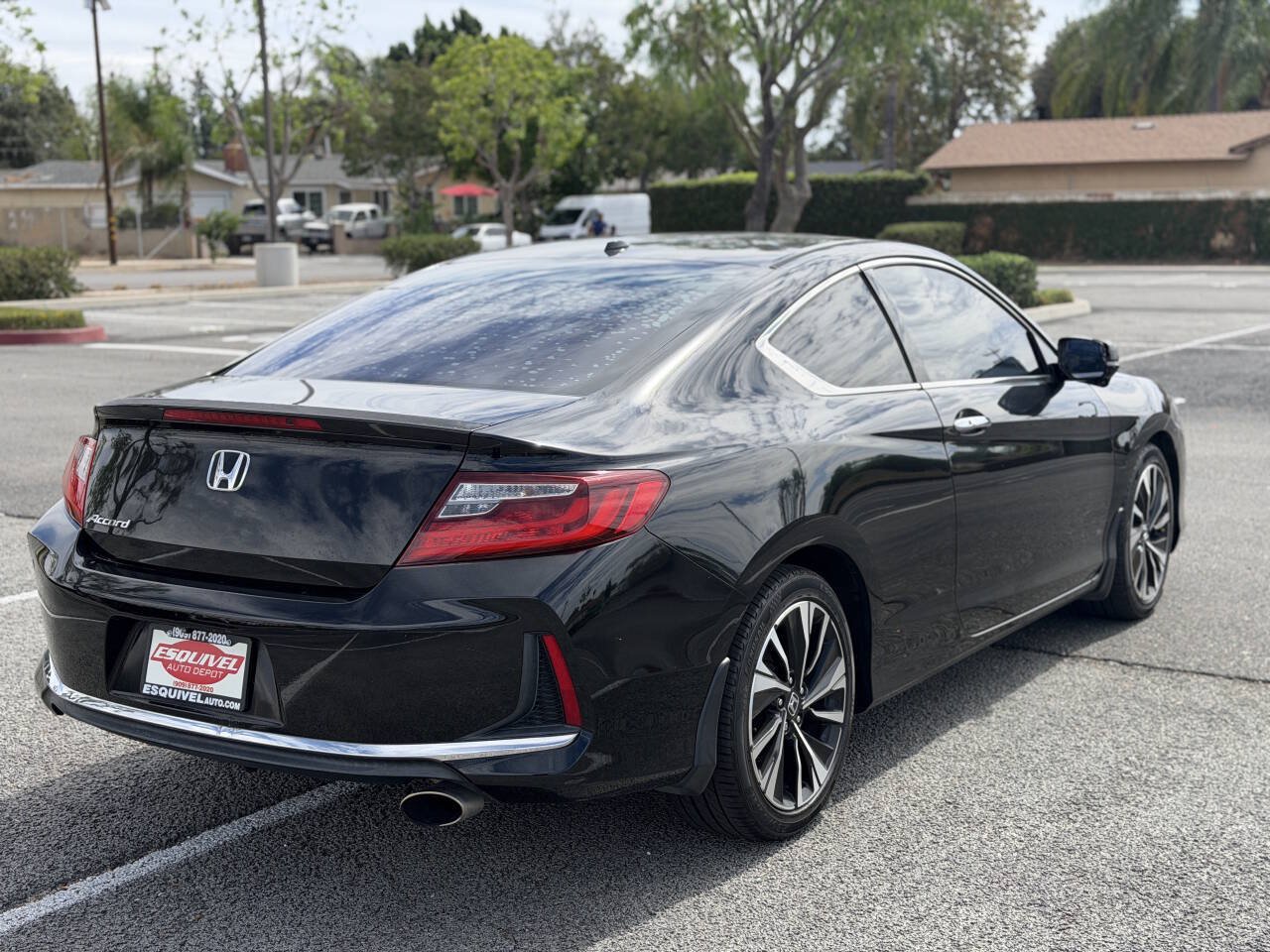Used 2016 Honda Accord EX image 3