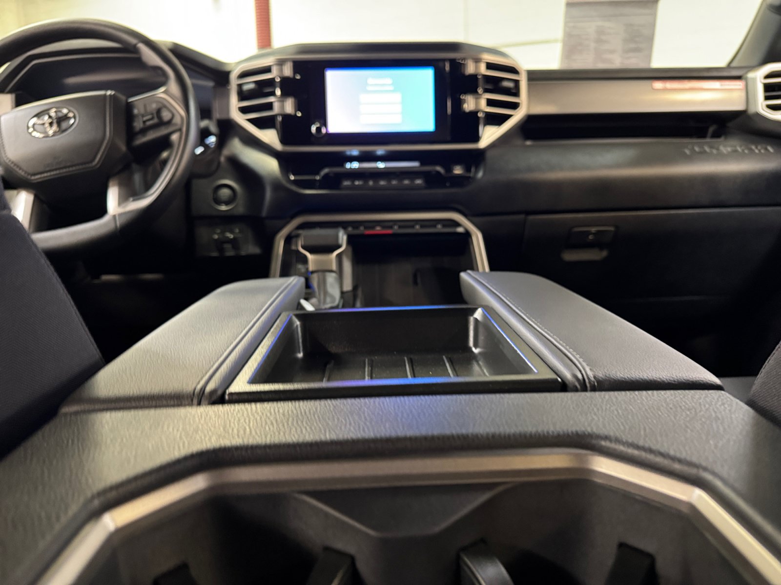 Used 2026 Toyota Tundra SR5 w/ SR5 Convenience Package AWD/4WD image 20