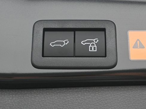 Certified 2026 Toyota RAV4 SE w/ Convenience Package AWD/4WD image 34