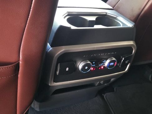 Used 2024 Ford Expedition Max Limited RWD image 11
