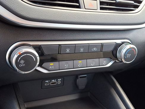 Certified 2025 Nissan Altima 2.5 S image 15