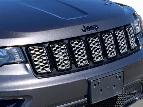 Used 2019 Jeep Grand Cherokee Altitude RWD image 26