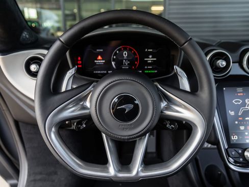 Used 2026 McLaren GTS RWD image 29