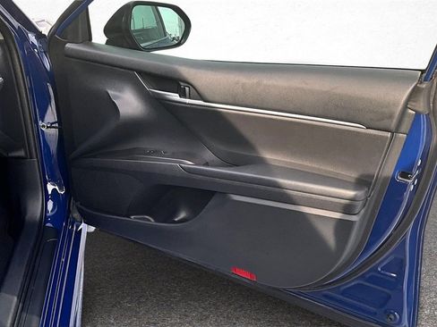 Certified 2023 Toyota Camry SE w/ Convenience Package image 25