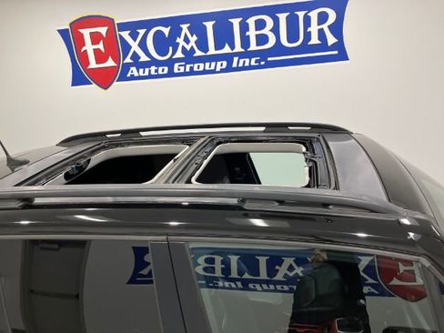 Used 2018 Jeep Renegade Trailhawk image 4