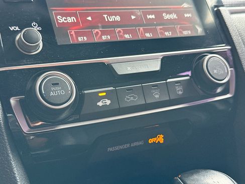 Used 2019 Honda Civic Sport image 15