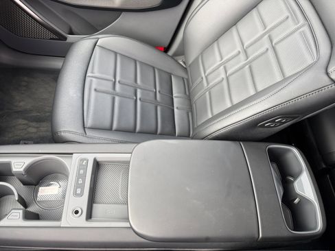 New 2026 Kia EV9 Land w/ Nightfall Edition Package image 14