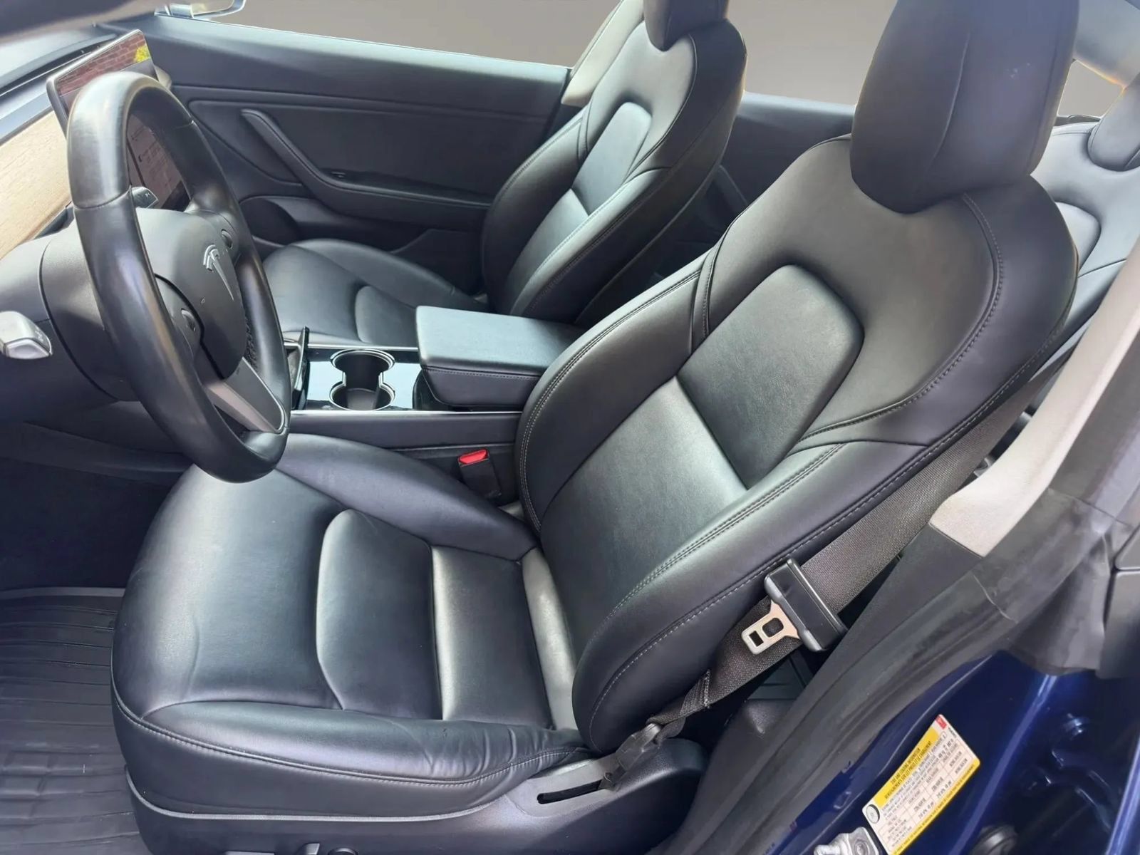 Used 2018 Tesla Model 3 Mid Range RWD image 5
