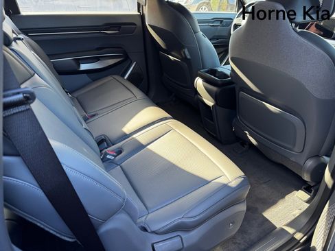 New 2026 Kia EV9 Light image 19