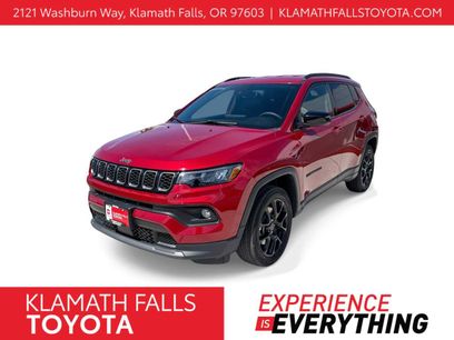Used 2025 Jeep Compass Latitude w/ Altitude Special Edition