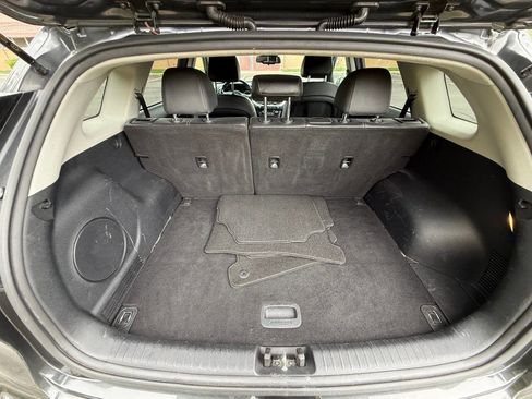 Used 2022 Kia Niro EX FWD image 14