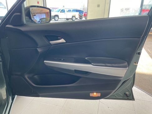 Used 2008 Honda Accord EX image 27