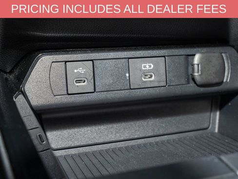 Used 2024 Toyota Prius LE FWD image 14