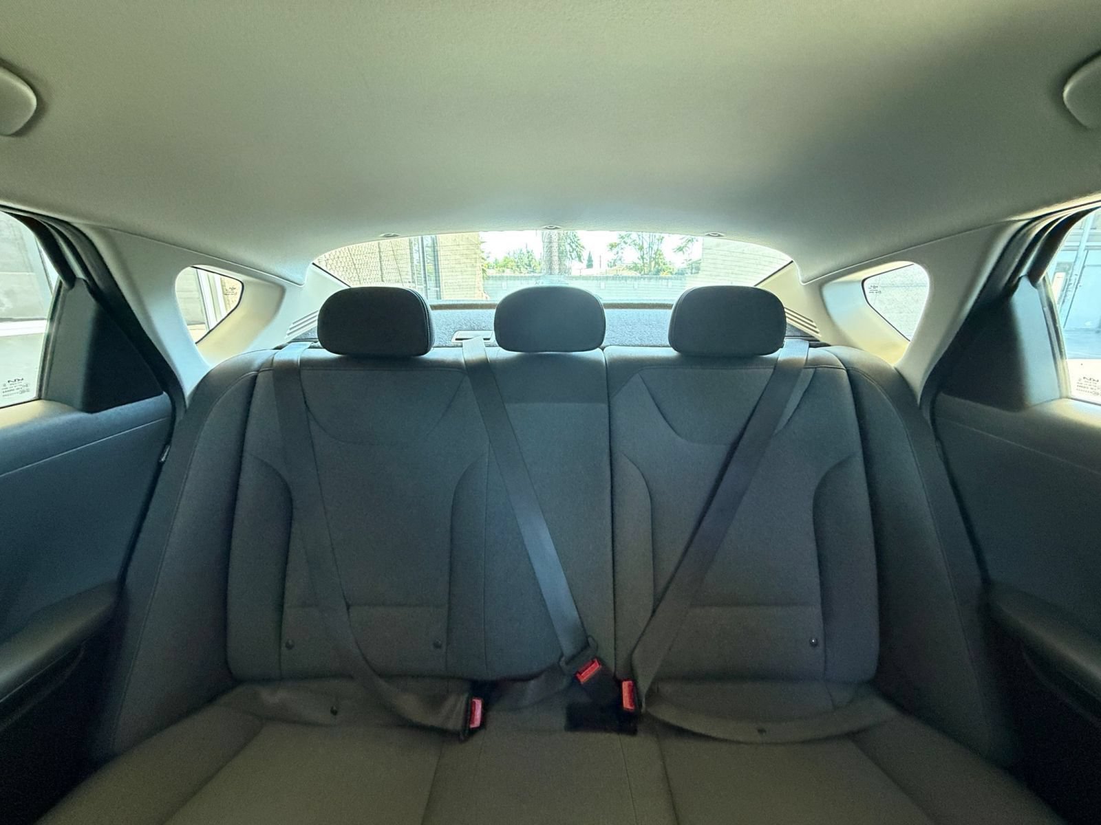 Used 2025 Kia K4 FWD image 36