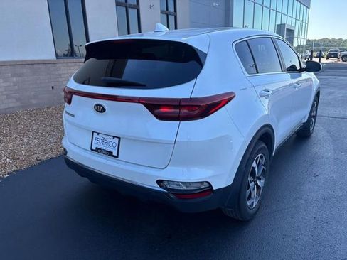 Used 2022 Kia Sportage LX FWD image 3