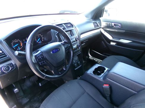 Used 2017 Ford Explorer 4WD Police Interceptor image 14