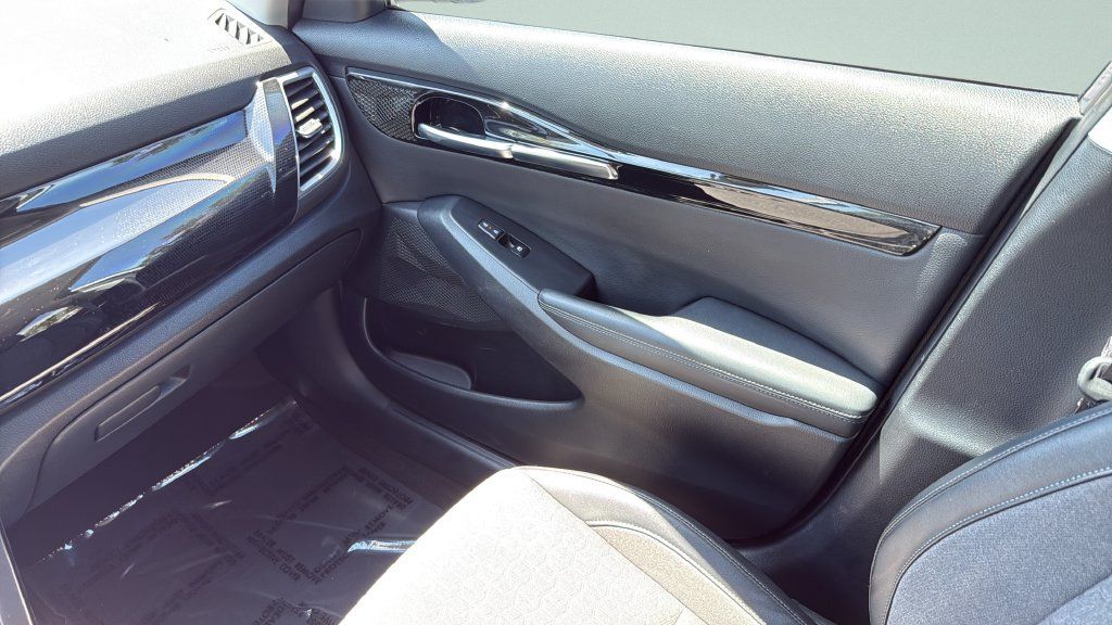 Used 2024 Kia Seltos S AWD/4WD image 13