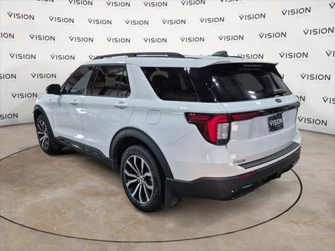 New 2025 Ford Explorer ST-Line image 3