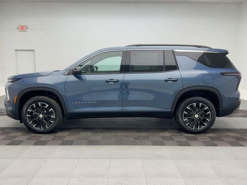 New 2026 Chevrolet Traverse LT w/ Sun and Wheel Package image 2