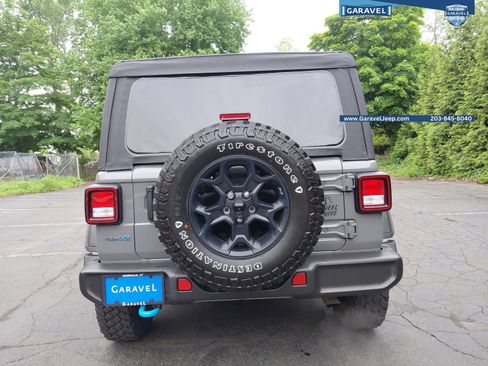 Used 2023 Jeep Wrangler Unlimited w/ Cold Weather Group AWD/4WD image 30