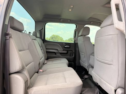 Used 2017 Chevrolet Silverado 2500 W/T AWD/4WD image 26