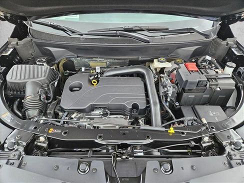 New 2026 Chevrolet Equinox LT w/ Midnight Edition FWD image 16