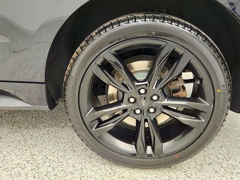 Used 2019 Ford Edge ST w/ Equipment Group 401A image 9