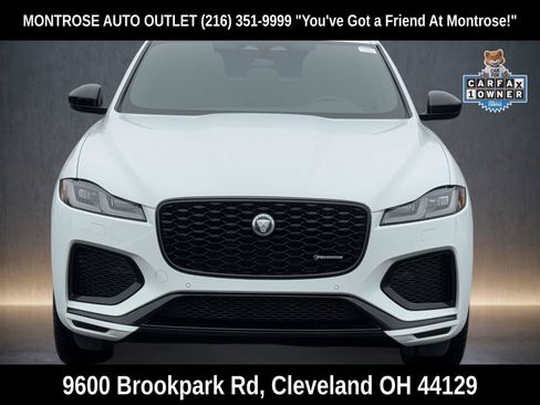 Used 2025 Jaguar F-PACE R-Dynamic S image 9