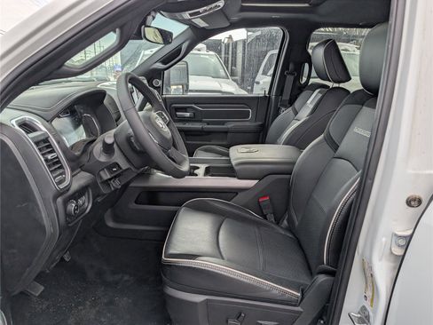 New 2025 RAM 2500 Laramie image 9