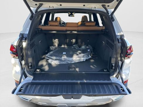 New 2026 BMW X5 xDrive40i w/ Parking Assistance Package AWD/4WD image 28