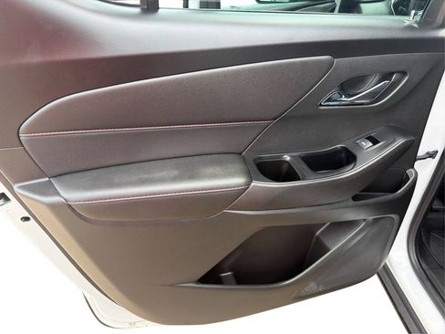 Used 2023 Chevrolet Traverse RS w/ LPO, Floor Liner Package AWD/4WD image 21