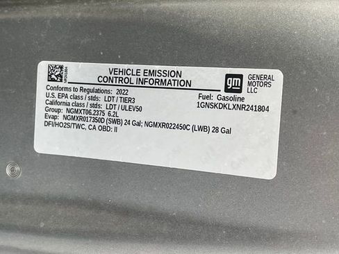 Used 2022 Chevrolet Suburban Z71 w/ Off-Road Capability Package image 28