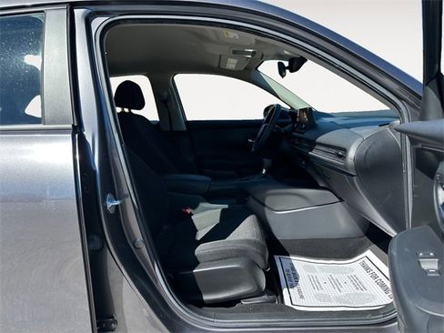 Used 2023 Honda HR-V LX image 15