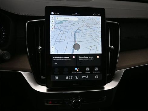 New 2026 Volvo XC90 B6 Plus image 16