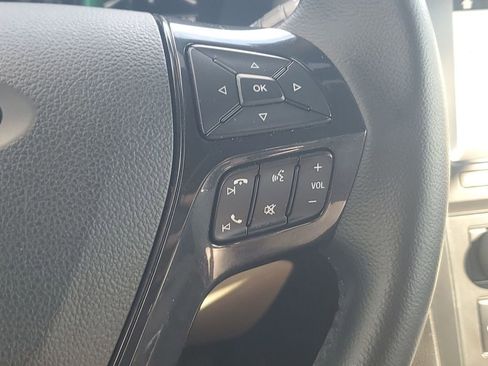 Used 2018 Ford Explorer XLT w/ Equipment Group 202A image 36