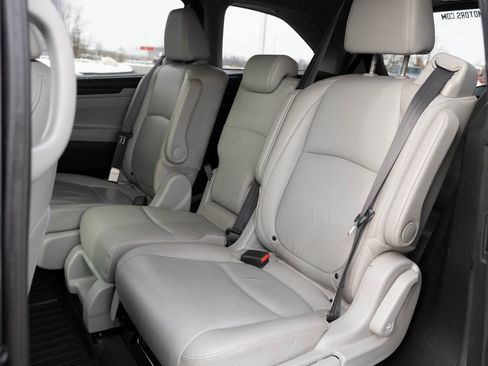 Used 2018 Honda Odyssey EX-L image 24