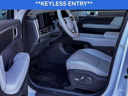 Used 2026 Hyundai Santa Fe SEL image 13