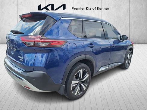 Used 2023 Nissan Rogue Platinum w/ Platinum Premium Package image 5