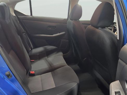 Used 2024 Nissan Sentra SV image 15