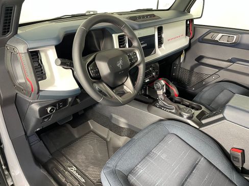 New 2026 Ford Bronco Heritage Edition AWD/4WD image 3