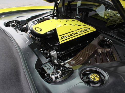 Used 2022 Chevrolet Corvette Stingray Preferred Cpe w/ Z51 Performance Package RWD image 26