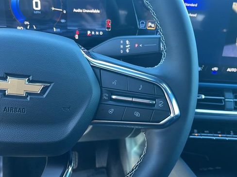 New 2026 Chevrolet Equinox EV LT image 26