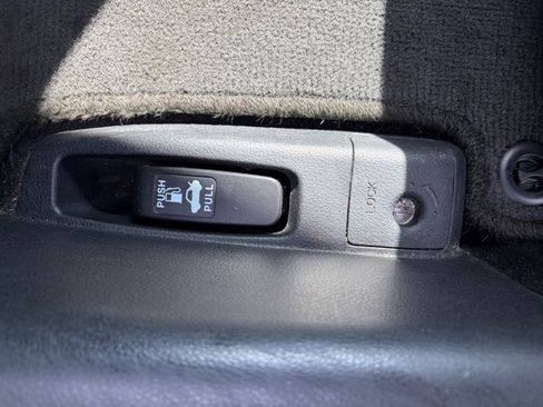 Used 2014 Honda Accord EX-L image 32