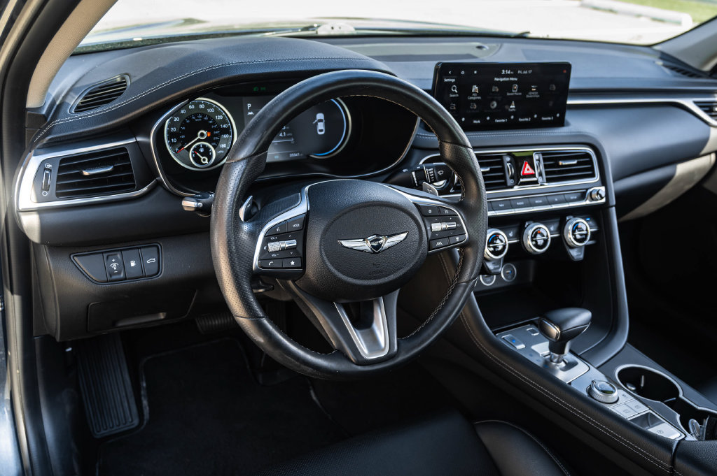 Used 2023 Genesis G70 2.0T AWD/4WD image 22